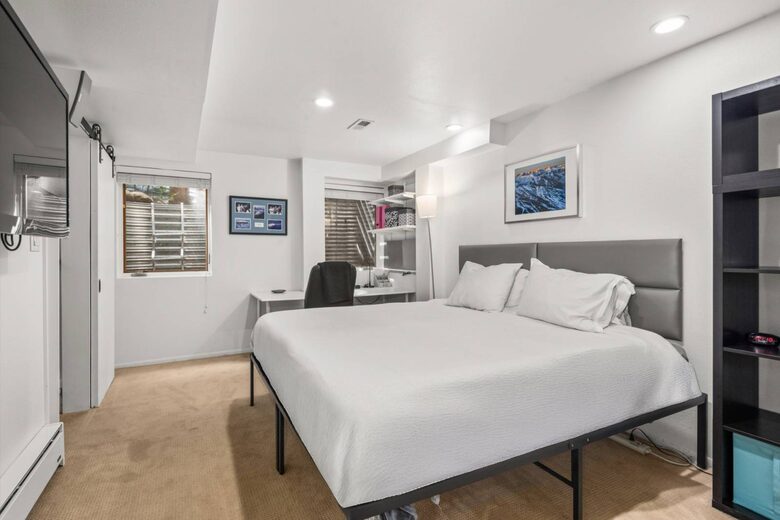Charming West End Townhome Near Aspen Mountain - Aspen, Colorado