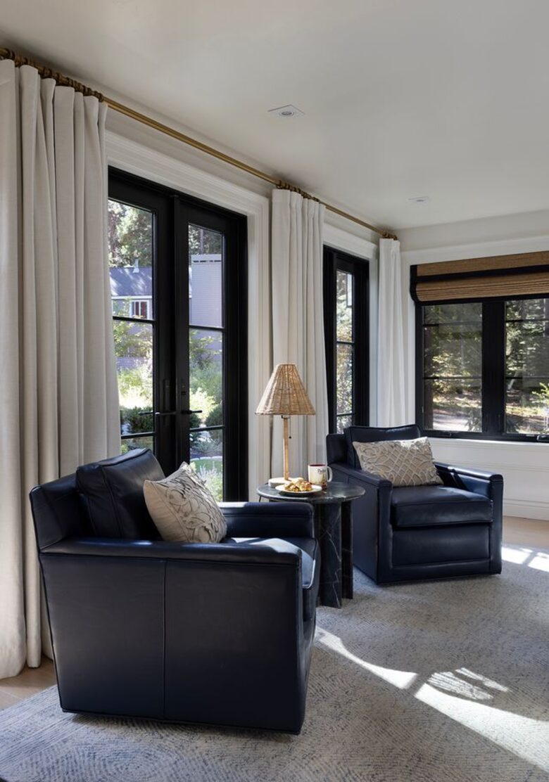 Glenbrook Retreat Surrounded by Towering Pines - Glenbrook, Nevada
