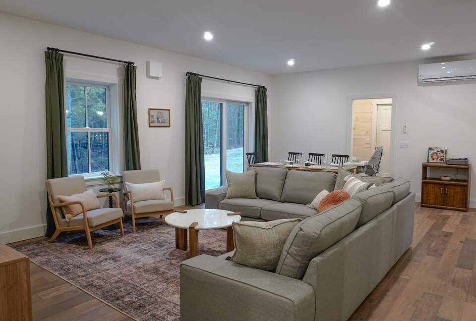 Cozy Vermont Base for Skiing and Mountain Adventures - Waitsfield, Vermont