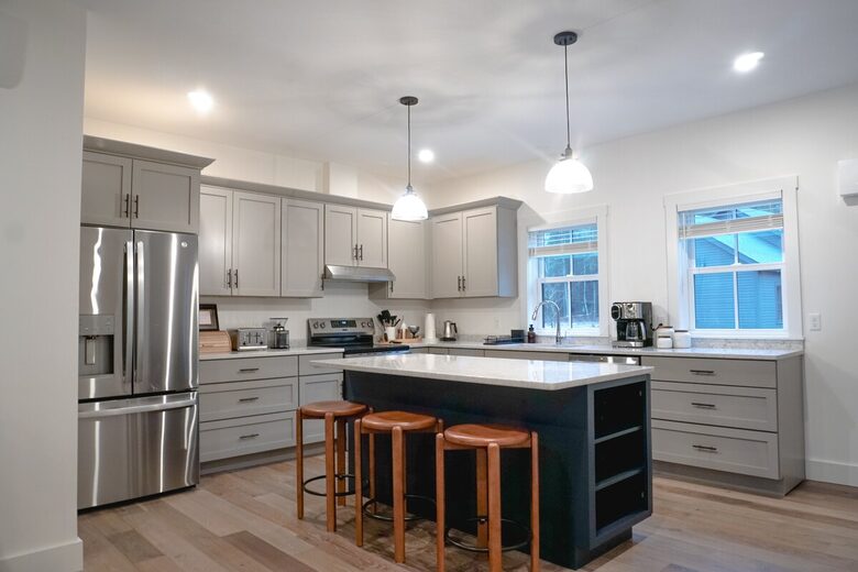Cozy Vermont Base for Skiing and Mountain Adventures - Waitsfield, Vermont