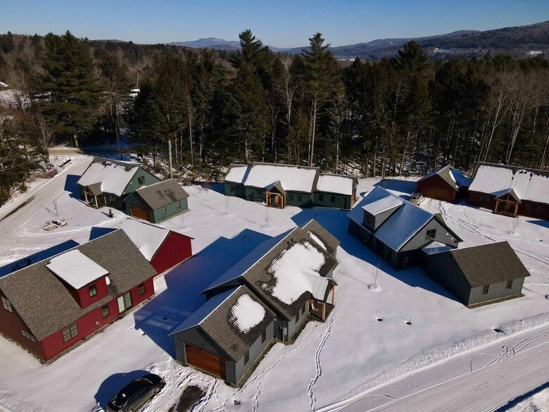 Cozy Vermont Base for Skiing and Mountain Adventures - Waitsfield, Vermont