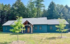 Cozy Vermont Base for Skiing and Mountain Adventures - Waitsfield, Vermont