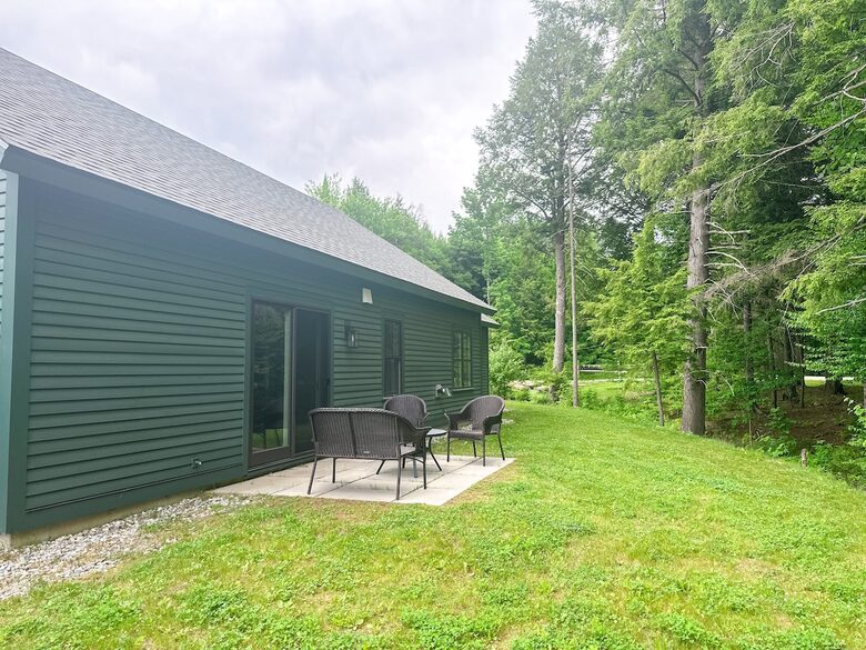 Cozy Vermont Base for Skiing and Mountain Adventures - Waitsfield, Vermont
