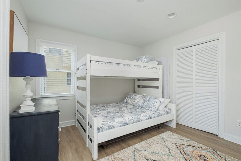 Outer Banks Family Retreat Near the Shore - Currituck County, North Carolina