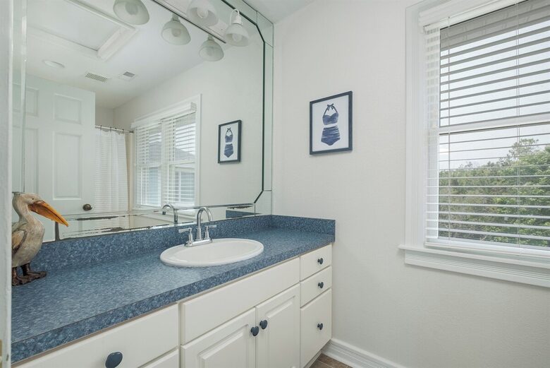 Outer Banks Family Retreat Near the Shore - Currituck County, North Carolina
