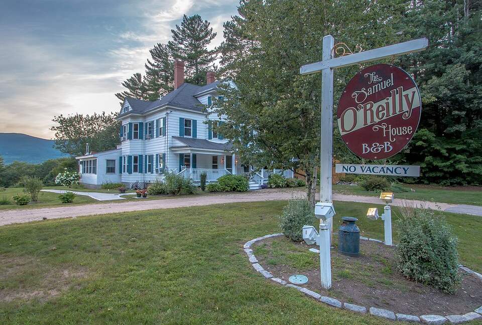 Historic North Conway Estate with White Mountain Views - North Conway, New Hampshire