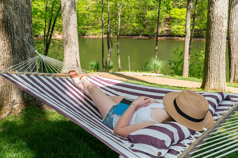 Grand Lakeview | Double Decker Dock, Fire Pit, Spa - Winchester, Tennessee