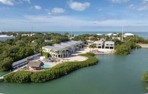 Marathon Waterfront Retreat with Private Dock and Hot Tub - Marathon, Florida