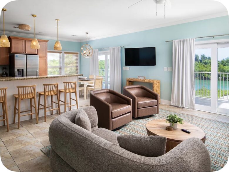 Marathon Waterfront Retreat with Private Dock and Hot Tub - Marathon, Florida