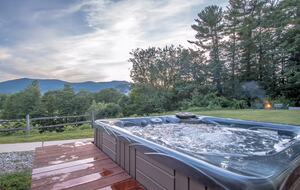 Historic North Conway Estate with White Mountain Views - North Conway, New Hampshire