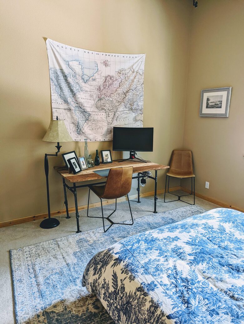 Truckee Escape Near Sawtooth Trails and Historic Downtown - Truckee, California
