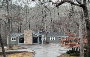 Wooded Waterfront Lodge on Pickwick Lake - Counce, Tennessee