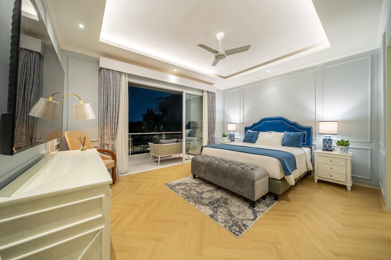 Canggu Ricefield Villa with Infinity Pool and Rooftop Lounge - Denpasar, Indonesia
