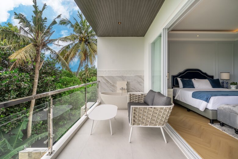 Canggu Ricefield Villa with Infinity Pool and Rooftop Lounge - Denpasar, Indonesia