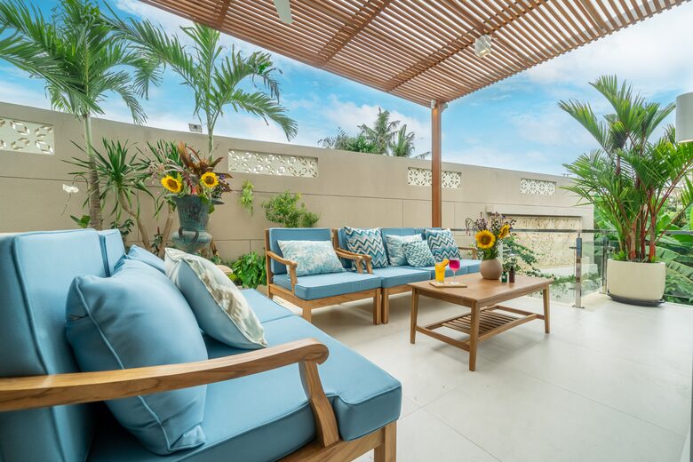 Canggu Ricefield Villa with Infinity Pool and Rooftop Lounge - Denpasar, Indonesia