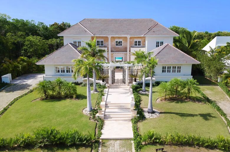 Elegant Caribbean Villa within Puntacana Resort & Club - Punta Cana, Dominican Republic