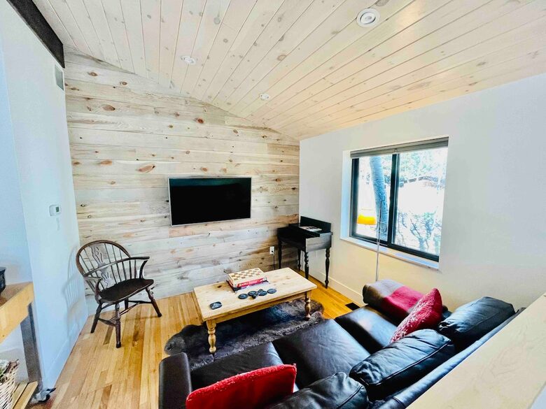 Private Vail Chalet with Cedar Sauna & Mountain Views - Vail, Colorado
