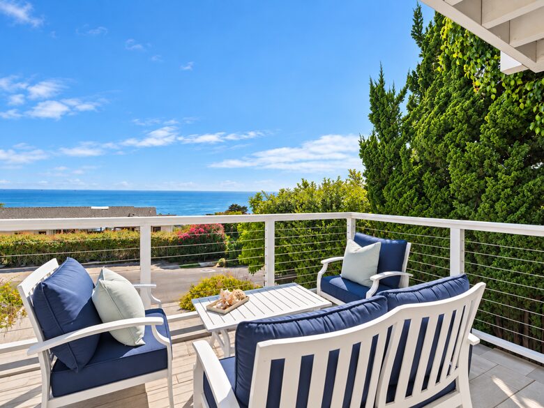 Light-Filled Summerland Home with Sweeping Pacific Views - Summerland, California
