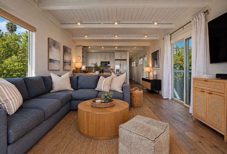 Light-Filled Summerland Home with Sweeping Pacific Views - Summerland, California