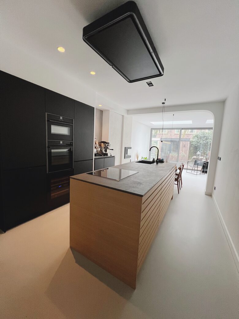Refined Amsterdam Apartment with Private Garden - Amsterdam, Netherlands
