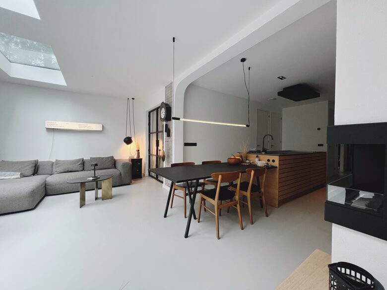 Refined Amsterdam Apartment with Private Garden - Amsterdam, Netherlands