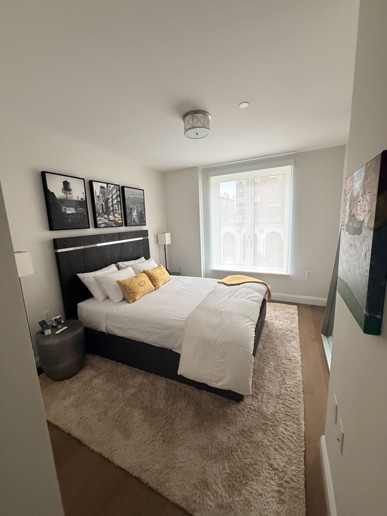 Contemporary Upper West Side Retreat - New York City, New York