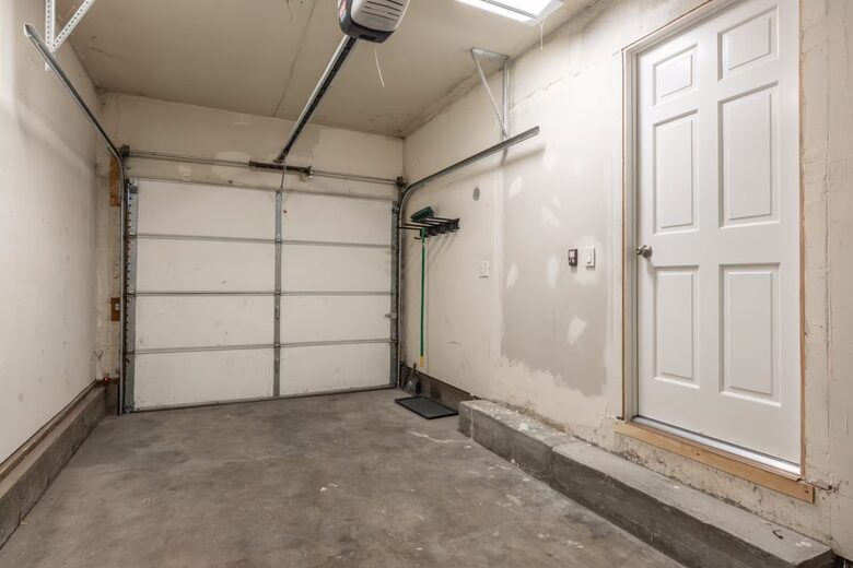Mammoth Lakes Mountain Condo with Shuttle Access and Spa - Mammoth Lakes, California