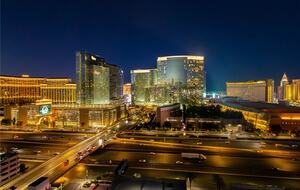 Panoramic Las Vegas Corner Residence - Las Vegas, Nevada