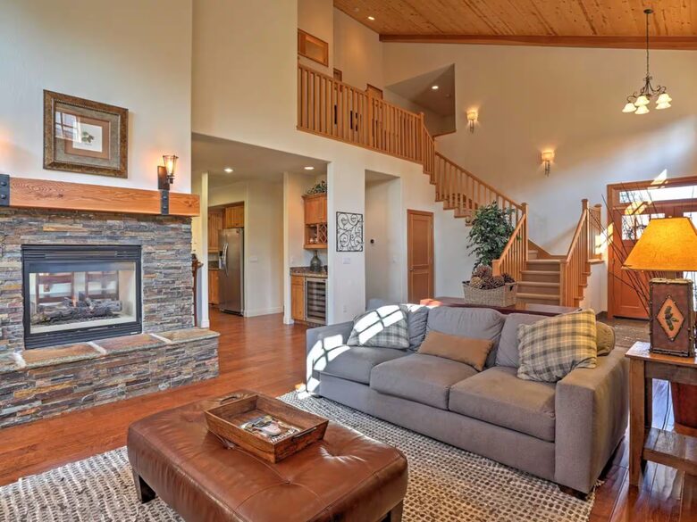 Contemporary Truckee Home Near Donner Lake and Northstar - Truckee, California