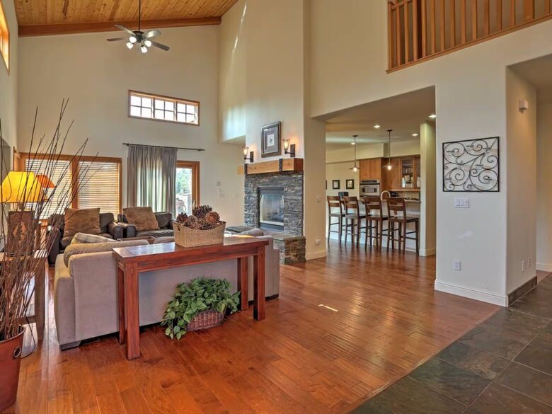 Contemporary Truckee Home Near Donner Lake and Northstar - Truckee, California