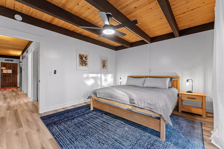 Kings Beach Retreat with Seasonal Pool and Forest Setting - Kings Beach, California