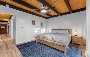 Kings Beach Retreat with Seasonal Pool and Forest Setting - Kings Beach, California