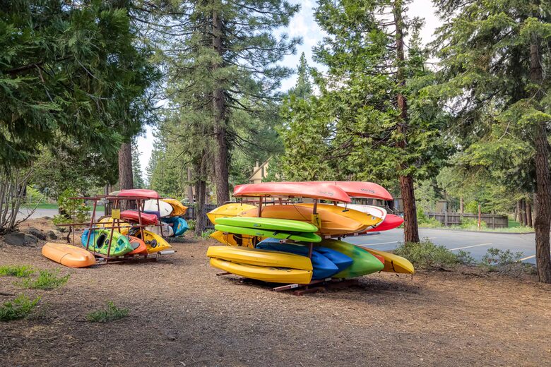 Kings Beach Retreat with Seasonal Pool and Forest Setting - Kings Beach, California