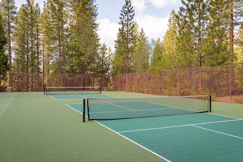 Kings Beach Retreat with Seasonal Pool and Forest Setting - Kings Beach, California