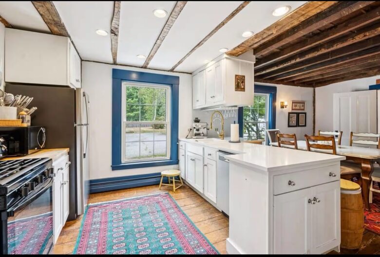 1725 Maine Farmhouse with Pool Near Portland's Waterfront - Falmouth, Maine