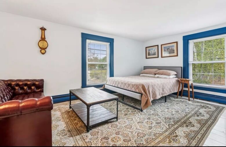1725 Maine Farmhouse with Pool Near Portland's Waterfront - Falmouth, Maine