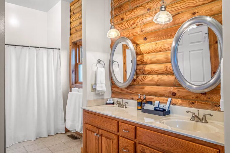Luray Mountain Lodge with Blue Ridge Views and Private Hot Tub - Luray, Virginia