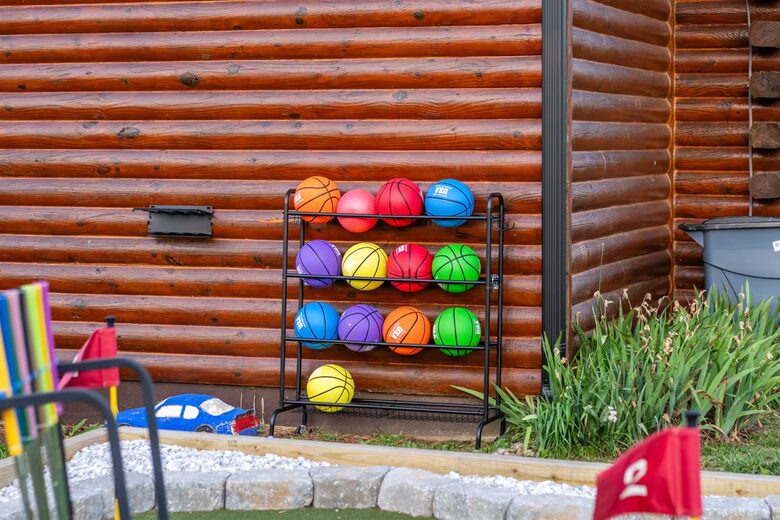 Luray Mountain Lodge with Blue Ridge Views and Private Hot Tub - Luray, Virginia