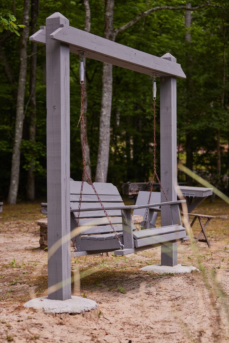 North Georgia Mountain Retreat with Private Chattahoochee River Deck - Clarkesville, Georgia