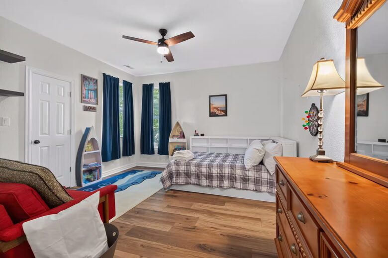 Spacious Cape Charles Retreat Near the Chesapeake Bay - Cape Charles, Virginia