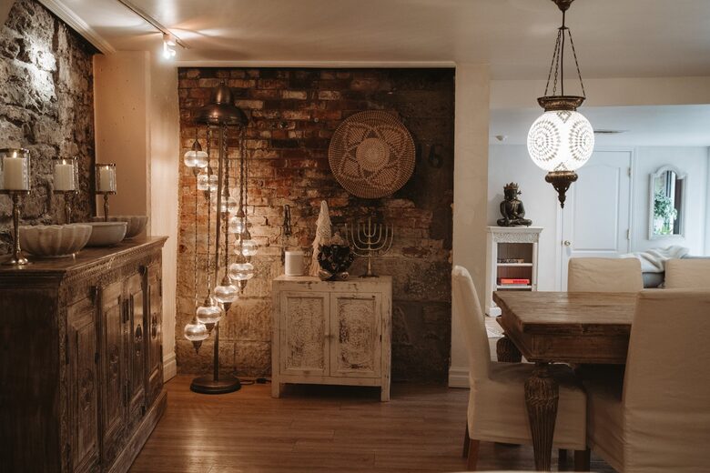 Exclusive 6 bed, 6 bath residence in Old Montreal - Montreal, Canada