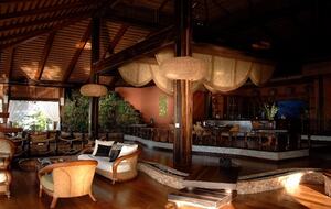 Noa Noa Island (R)