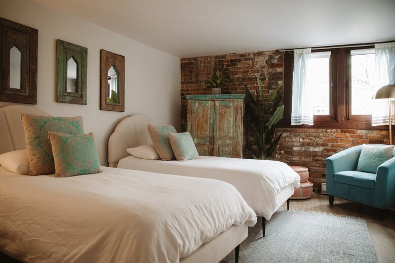 Exclusive 6 bed, 6 bath residence in Old Montreal - Montreal, Canada