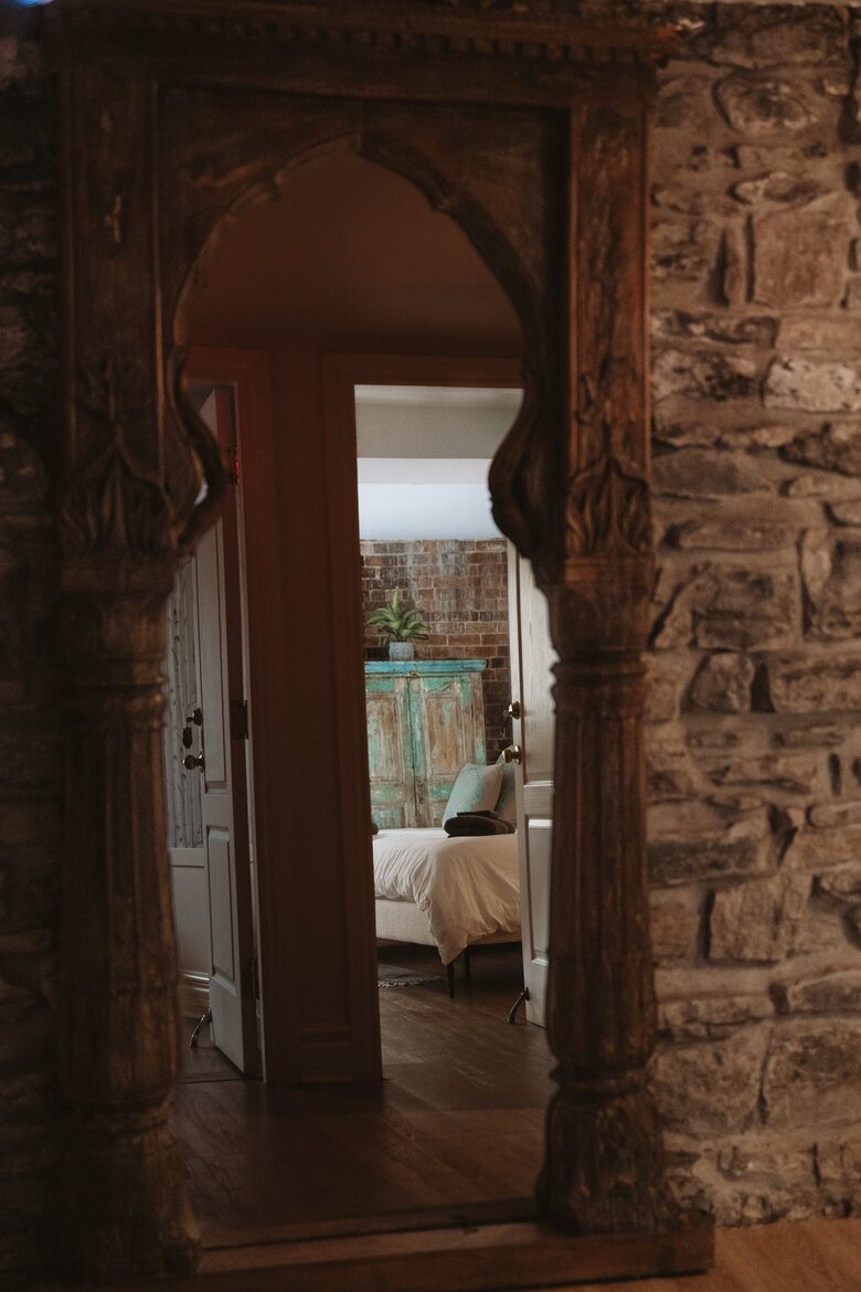 Exclusive 6 bed, 6 bath residence in Old Montreal - Montreal, Canada
