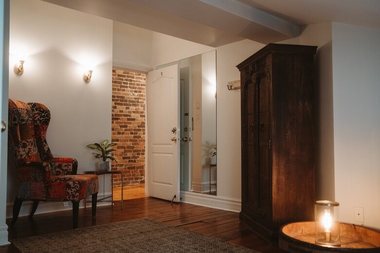 Exclusive 6 bed, 6 bath residence in Old Montreal - Montreal, Canada
