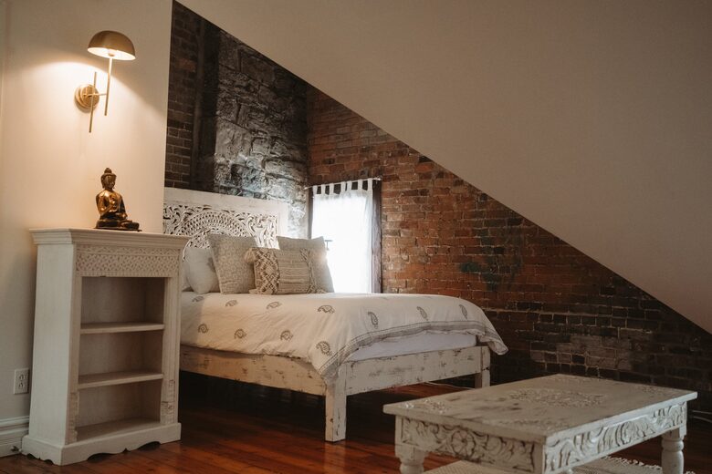 Exclusive 6 bed, 6 bath residence in Old Montreal - Montreal, Canada