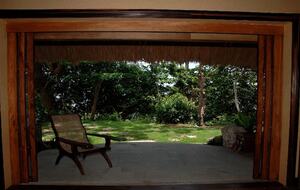 Noa Noa Island (R)