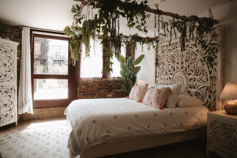 Exclusive 6 bed, 6 bath residence in Old Montreal - Montreal, Canada