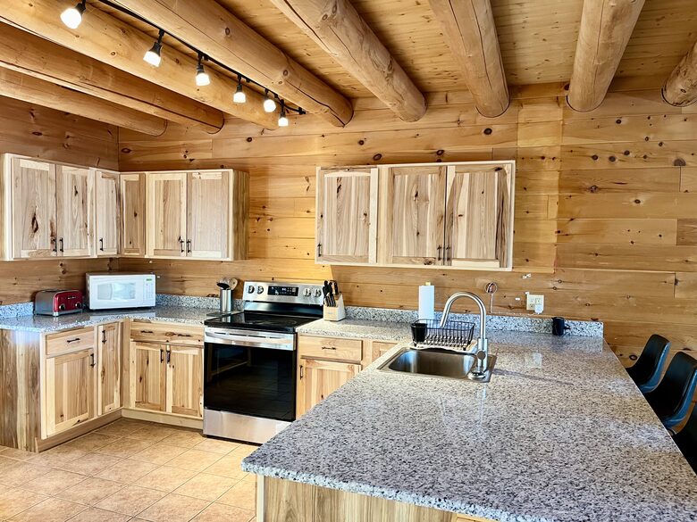 Four-Season Lily Bay Retreat on Moosehead Lake - Lily Bay Township, Maine