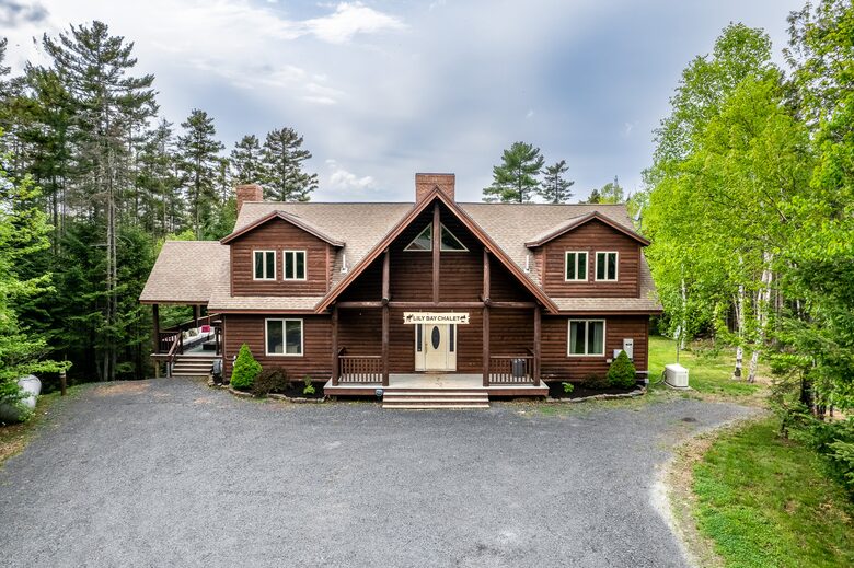 Four-Season Lily Bay Retreat on Moosehead Lake - Lily Bay Township, Maine